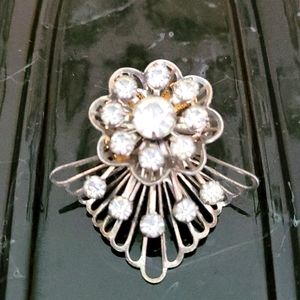 Vintage mid-century brooch